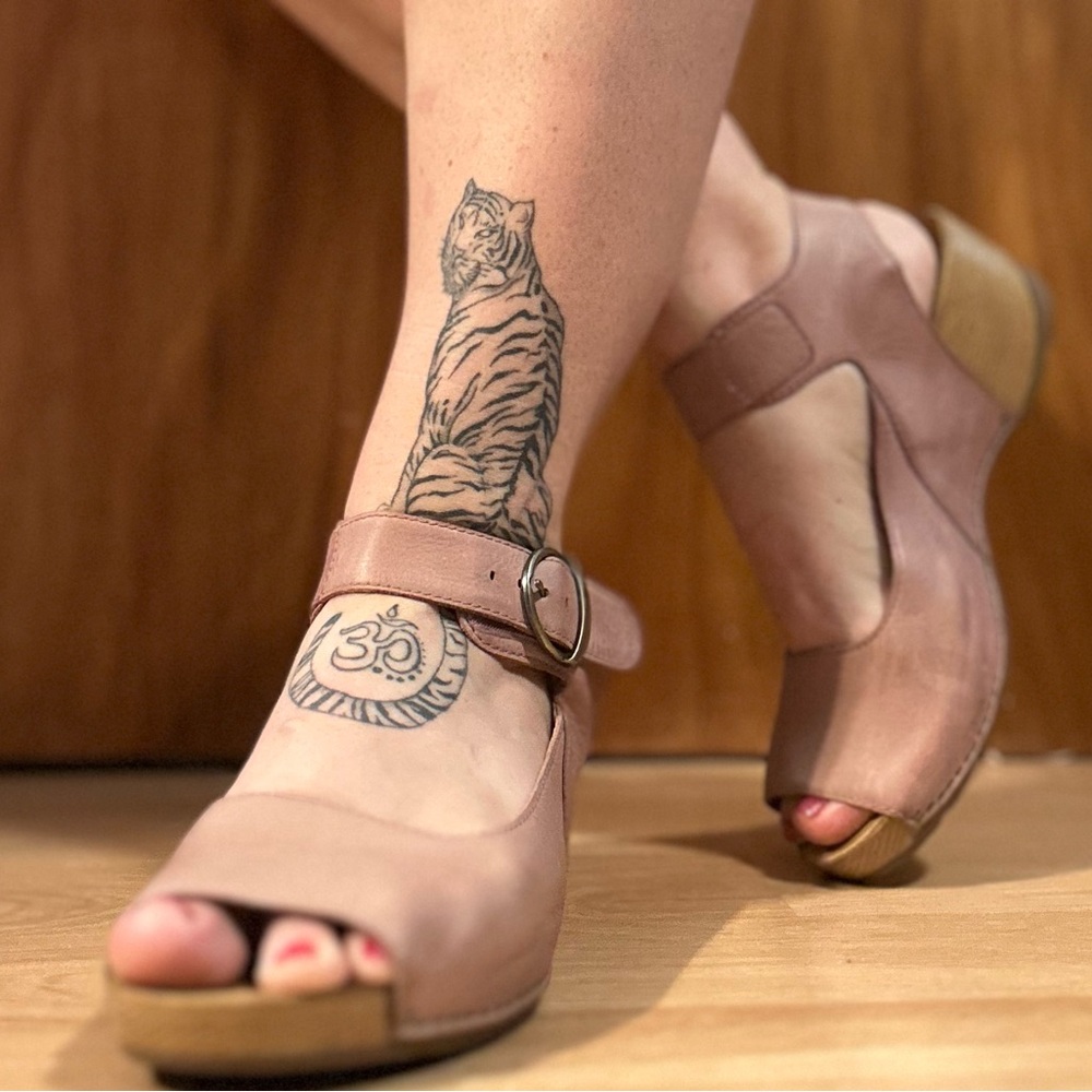 Dansko Pink Leather Women's Peep-Toe Sandals